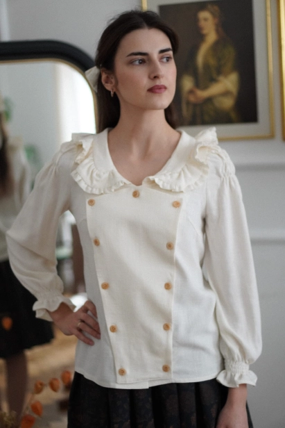 śmietankowa koszula vintage Hazel stylizacja