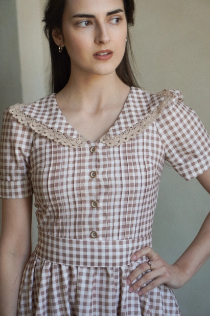 retro sukienka Regina kratka Miio