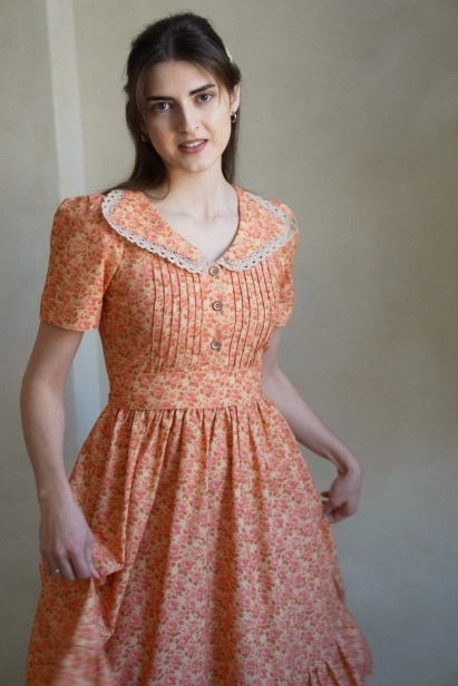 sukienka-miio-regina-kwiaty