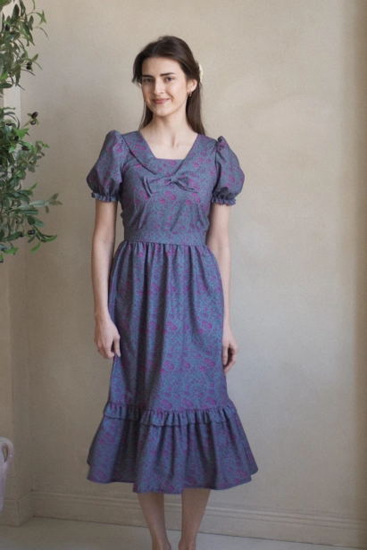 sukienka Miio róże stylizacja damska