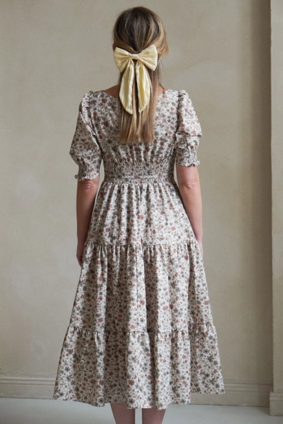 sukienka-melania-laczka-bez-tyl