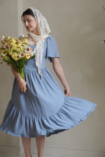Sukienka Julia błękitna styl retro Miió